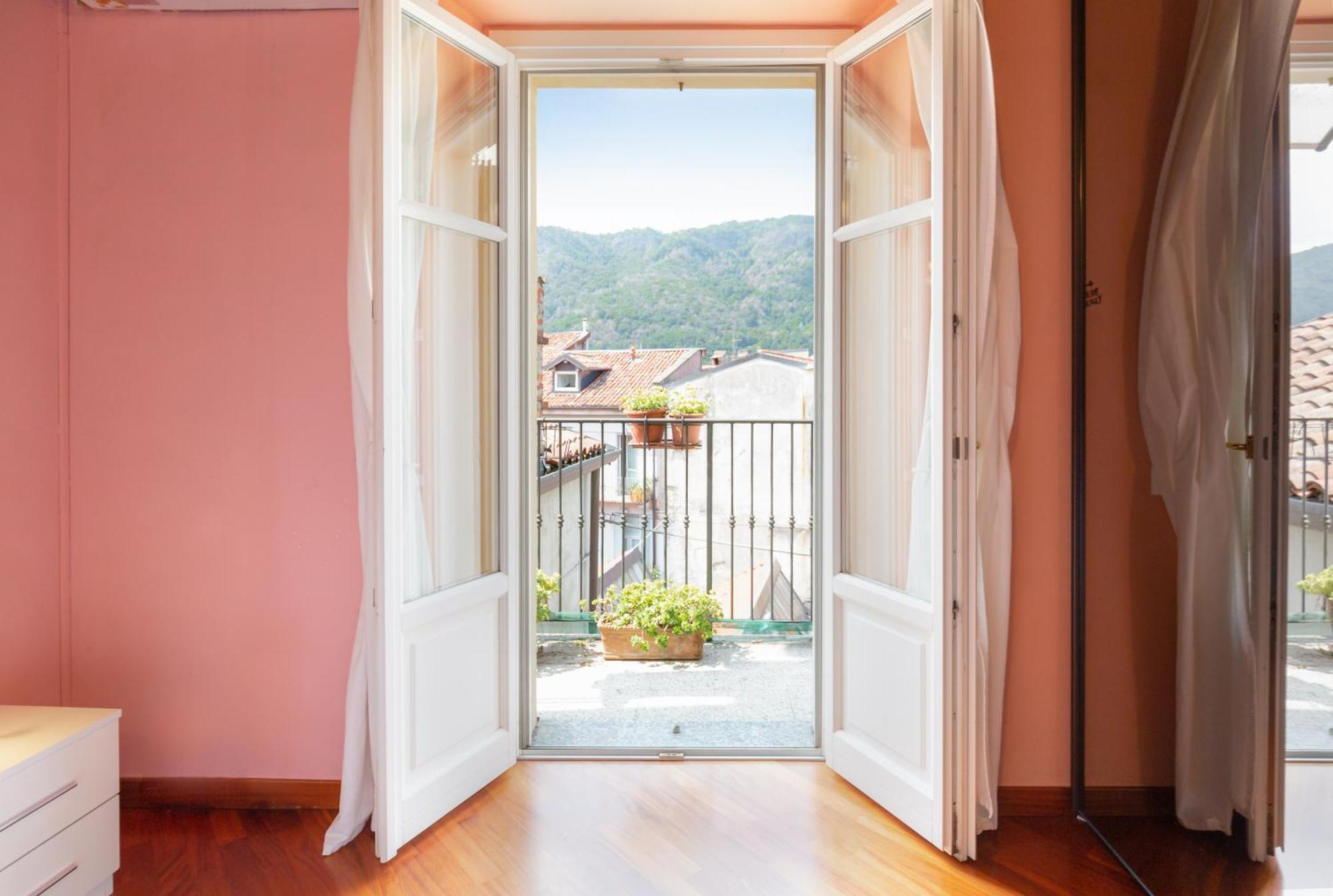 Soleluna Apartments - By Relais Di Giada Lake Como Exteriör bild